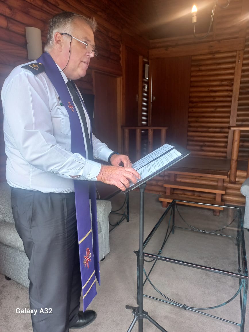 Wedding ceremony by Dr. Gerrit Rademeyer in Haenertsburg